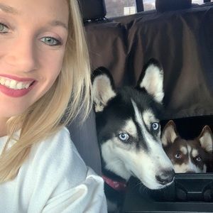 Meet your Posher, Ashley